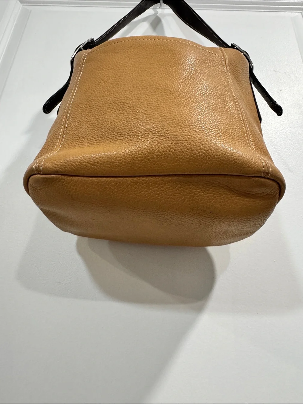 Tignanello Camel Tan Soft Leather Zipper Closure East West Shoulder Bag